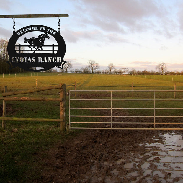 Signe personnalisé de mur de thème de ferme de cheval, art personnalisé de mur de ferme de thème de cheval, signe personnalisé de ferme, signe personnalisé en métal de cheval